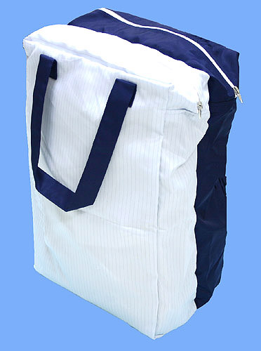 静電気帯電防止クリーンルーム用バッグ鞄（かばん）です。クリーンルーム用作業服やシューズ靴を入れる袋として使用できます。